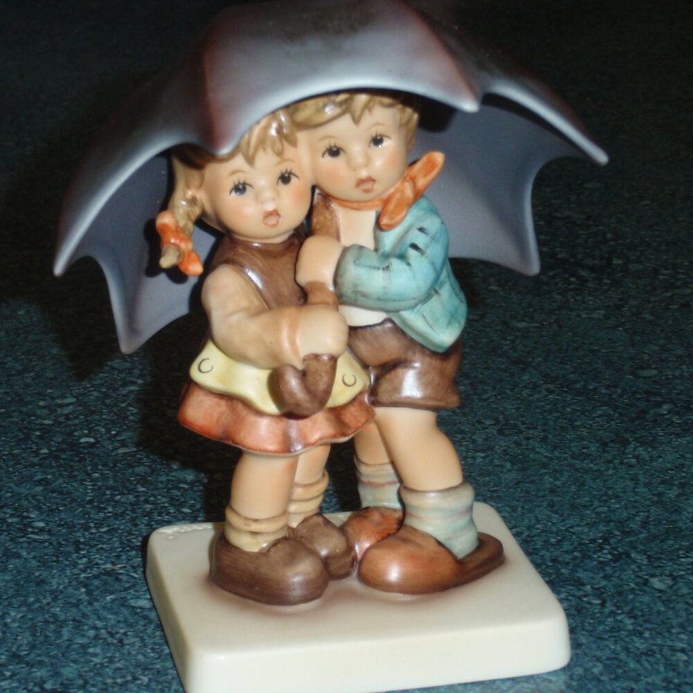 "Sunshower" Goebel Hummel Umbrella Figurine #634 2/0 TMK7 With Box - GIFT!